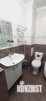 2-к квартира, вторичка, 56м2, 1/18 этаж