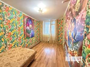 2-к квартира, вторичка, 60м2, 1/17 этаж