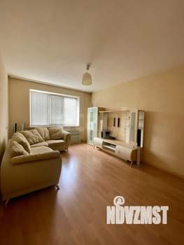 3-к квартира, вторичка, 63м2, 6/9 этаж