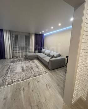 2-к квартира, вторичка, 73м2, 10/17 этаж