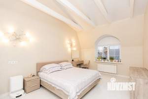 4-к квартира, вторичка, 142м2, 2/3 этаж