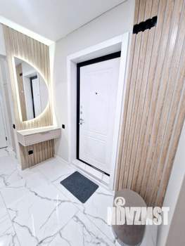 3-к квартира, вторичка, 65м2, 8/17 этаж