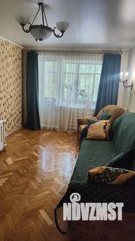 3-к квартира, вторичка, 62м2, 1/5 этаж