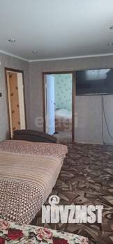 4-к квартира, вторичка, 84м2, 1/1 этаж