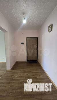 2-к квартира, вторичка, 60м2, 1/17 этаж