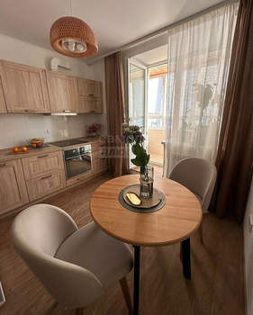 2-к квартира, вторичка, 64м2, 14/14 этаж