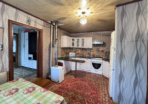2-к квартира, вторичка, 45м2, 1/1 этаж