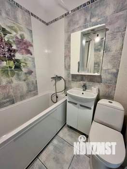 1-к квартира, вторичка, 33м2, 10/17 этаж