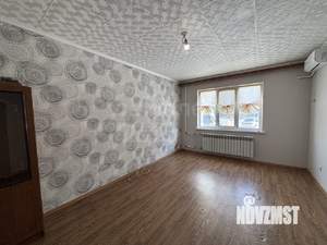 2-к квартира, вторичка, 60м2, 1/10 этаж