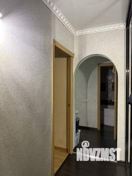 2-к квартира, вторичка, 54м2, 1/9 этаж