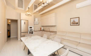 4-к квартира, вторичка, 142м2, 2/3 этаж