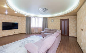 3-к квартира, вторичка, 84м2, 8/17 этаж