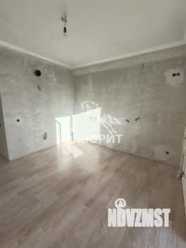 3-к квартира, вторичка, 80м2, 6/17 этаж