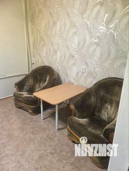 3-к квартира, вторичка, 61м2, 1/2 этаж