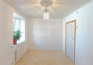 4-к квартира, вторичка, 85м2, 1/1 этаж