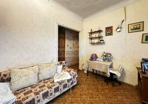 2-к квартира, вторичка, 48м2, 1/1 этаж