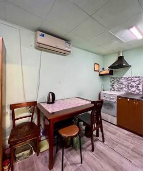 2-к квартира, вторичка, 33м2, 1/1 этаж
