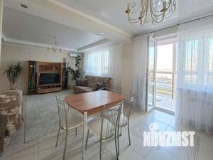 3-к квартира, вторичка, 90м2, 6/17 этаж