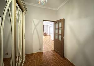 2-к квартира, вторичка, 109м2, 4/6 этаж