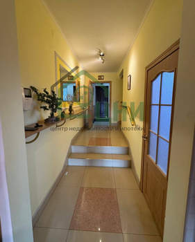 3-к квартира, вторичка, 121м2, 1/3 этаж