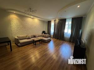 3-к квартира, вторичка, 115м2, 1/10 этаж