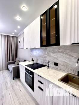 3-к квартира, вторичка, 63м2, 12/17 этаж