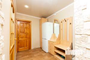 4-к квартира, вторичка, 62м2, 1/5 этаж