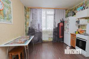 3-к квартира, вторичка, 87м2, 1/17 этаж