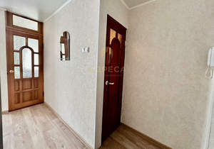 2-к квартира, вторичка, 42м2, 3/5 этаж