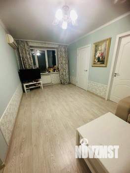 4-к квартира, вторичка, 61м2, 5/5 этаж