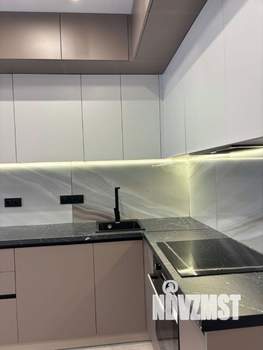 3-к квартира, вторичка, 64м2, 10/17 этаж