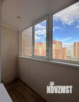 2-к квартира, вторичка, 63м2, 10/18 этаж