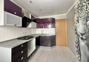 3-к квартира, вторичка, 65м2, 10/11 этаж