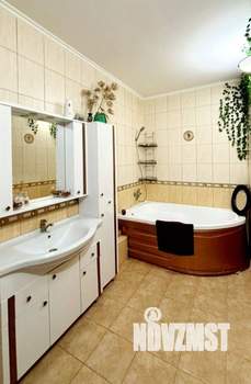 2-к квартира, вторичка, 83м2, 8/15 этаж