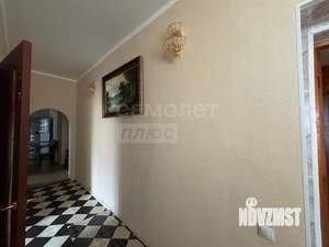 3-к квартира, вторичка, 71м2, 1/2 этаж