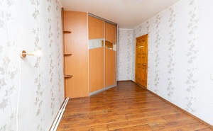 3-к квартира, вторичка, 70м2, 1/2 этаж