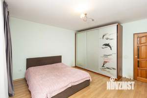 3-к квартира, вторичка, 100м2, 8/9 этаж