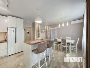 4-к квартира, вторичка, 90м2, 2/5 этаж