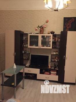 4-к квартира, вторичка, 80м2, 2/2 этаж