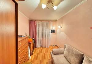 3-к квартира, вторичка, 57м2, 5/5 этаж