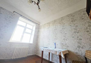 2-к квартира, вторичка, 58м2, 3/3 этаж