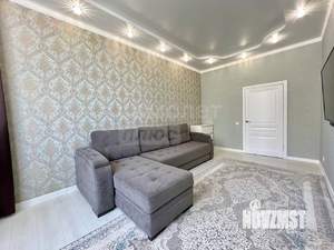 2-к квартира, вторичка, 58м2, 1/18 этаж