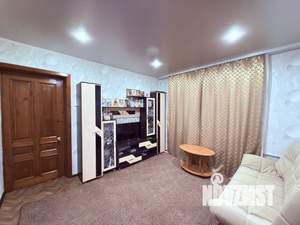 4-к квартира, вторичка, 88м2, 1/4 этаж