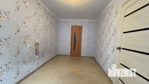 3-к квартира, вторичка, 56м2, 1/6 этаж