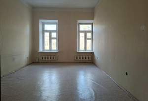 4-к квартира, вторичка, 137м2, 1/2 этаж