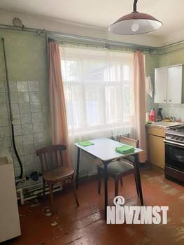 2-к квартира, вторичка, 51м2, 1/1 этаж