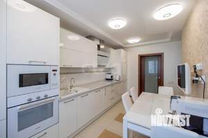 3-к квартира, вторичка, 110м2, 6/15 этаж