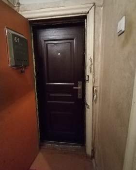 2-к квартира, вторичка, 45м2, 1/5 этаж