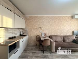 Студия квартира, вторичка, 30м2, 2/17 этаж