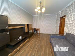 2-к квартира, вторичка, 57м2, 9/17 этаж